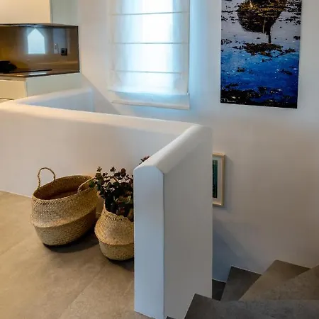 Alos Villa