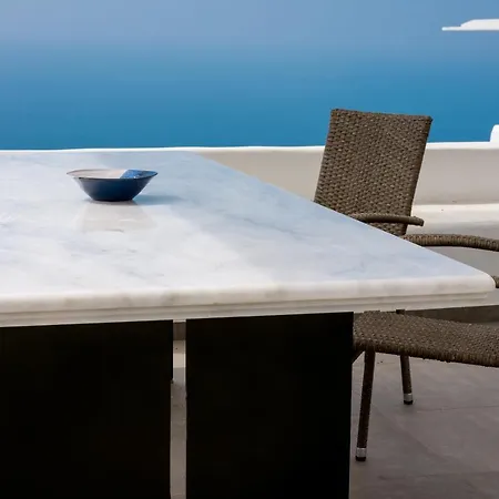 Alos Villa