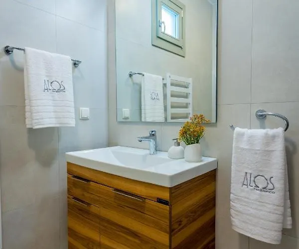 Alos * Agios Romanos